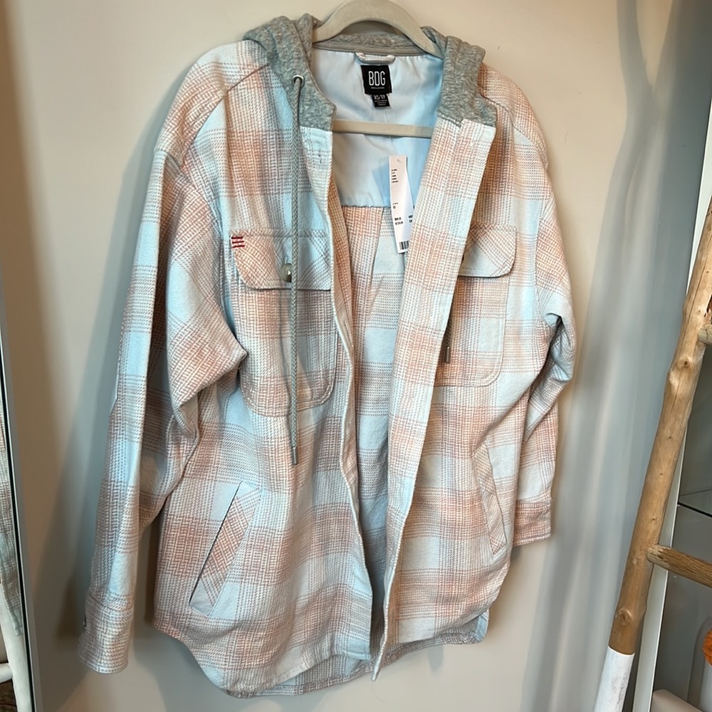 🏷️BDG Shacket - Picture 3 of 9